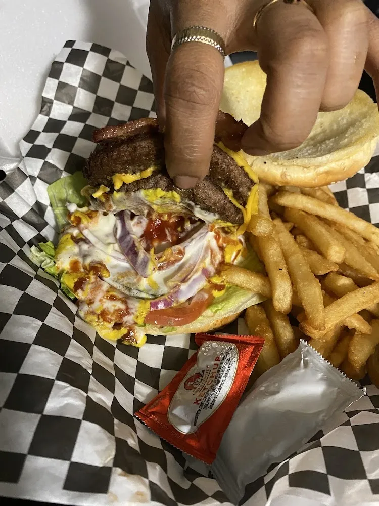Bacon Cheeseburger